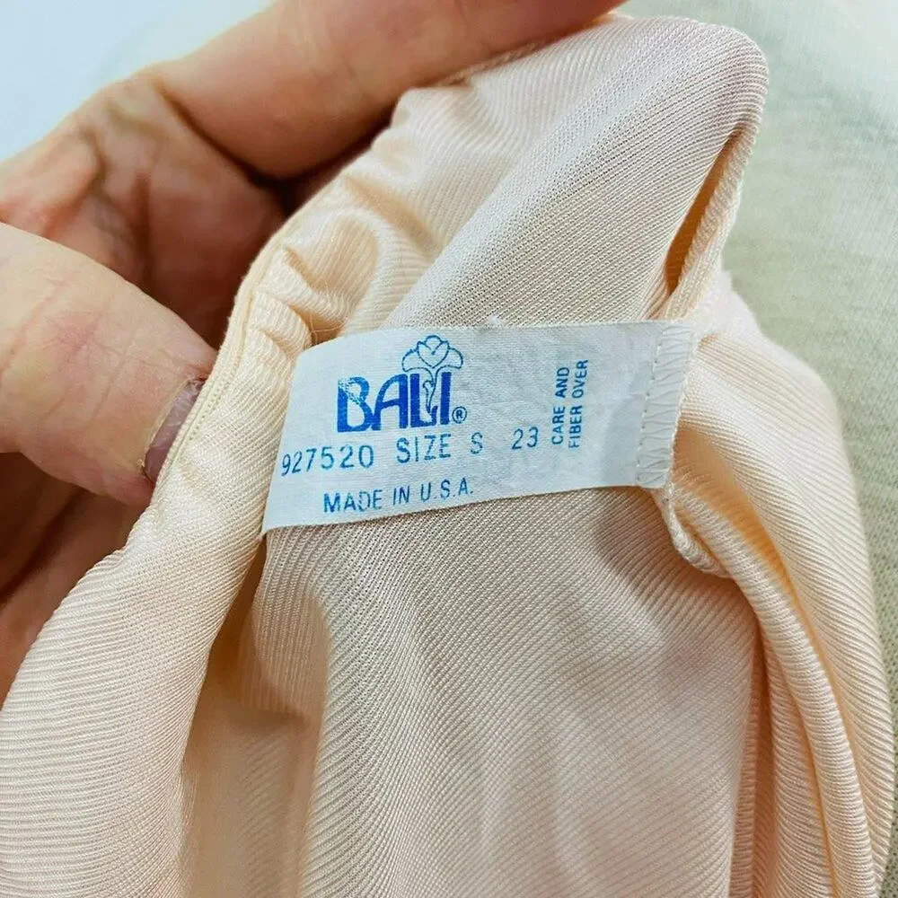 Vintage Bali Half Slip Peach Nylon Lace Slit Size Small